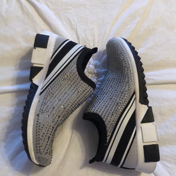 ATALINA shoes - Picture 3 of 9